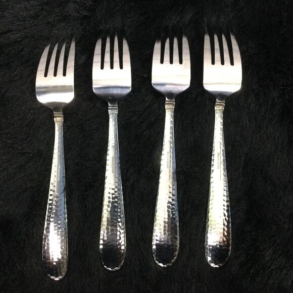 Mikasa Elyson 18/10 Stainless Steel 12 Dinner Forks 1 Butter Knife Bundle - Picture 8 of 14